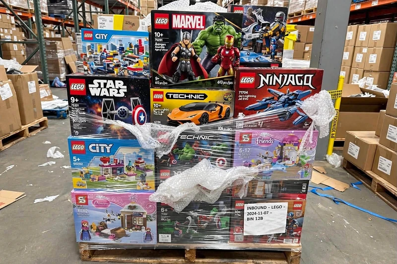Wholesale LEGO® Pallets