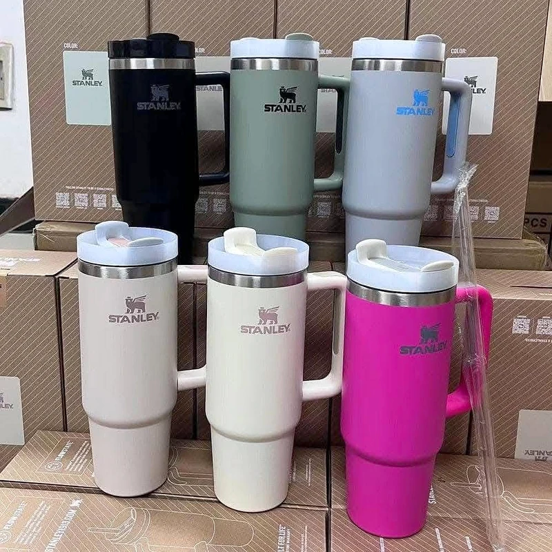 Stanley 30 oz Tumbler